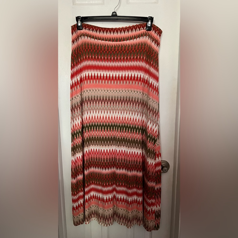 Dept 22 maxi skirt, size L